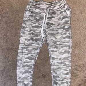 Sherpa lined sweat pants